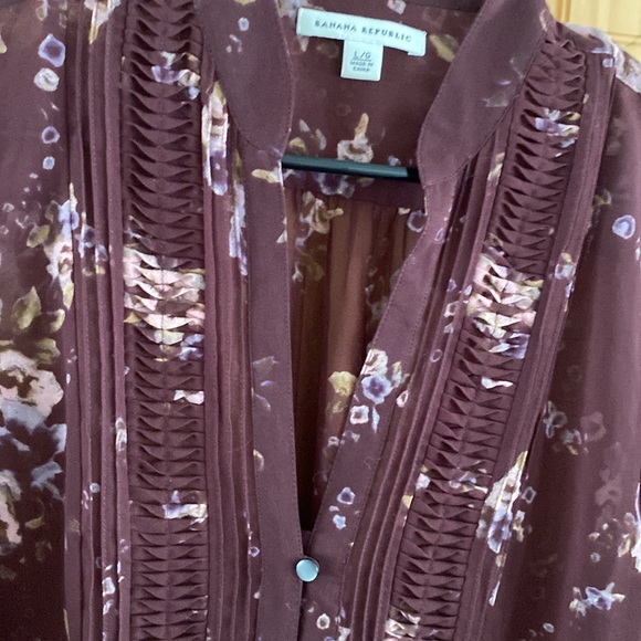 Women blouses, size L, like new. - Picture 5 of 7